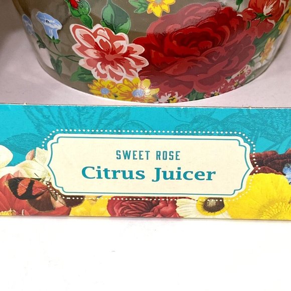 Pioneer Woman Glass Citrus Juicer Sweet Rose Floral Lid & Measurement Marking - Picture 7 of 8